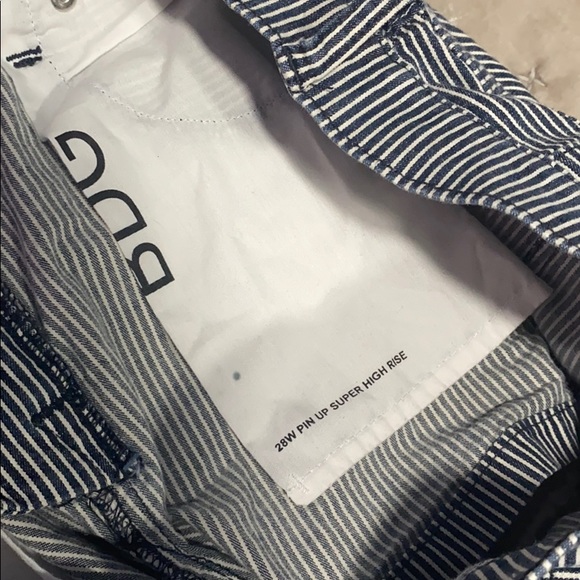 BDG super high rise shorts - Picture 3 of 3